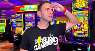 Descubra o Mundo do Cassino Online com f669